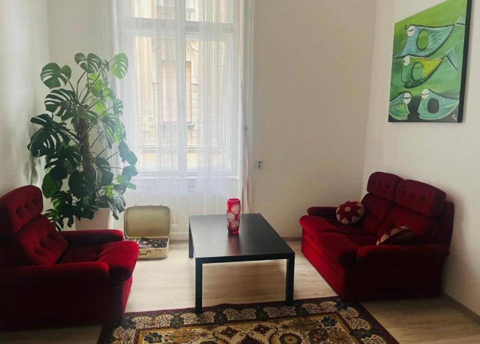 Bobr Krw Stay Boedapest Buitenkant foto