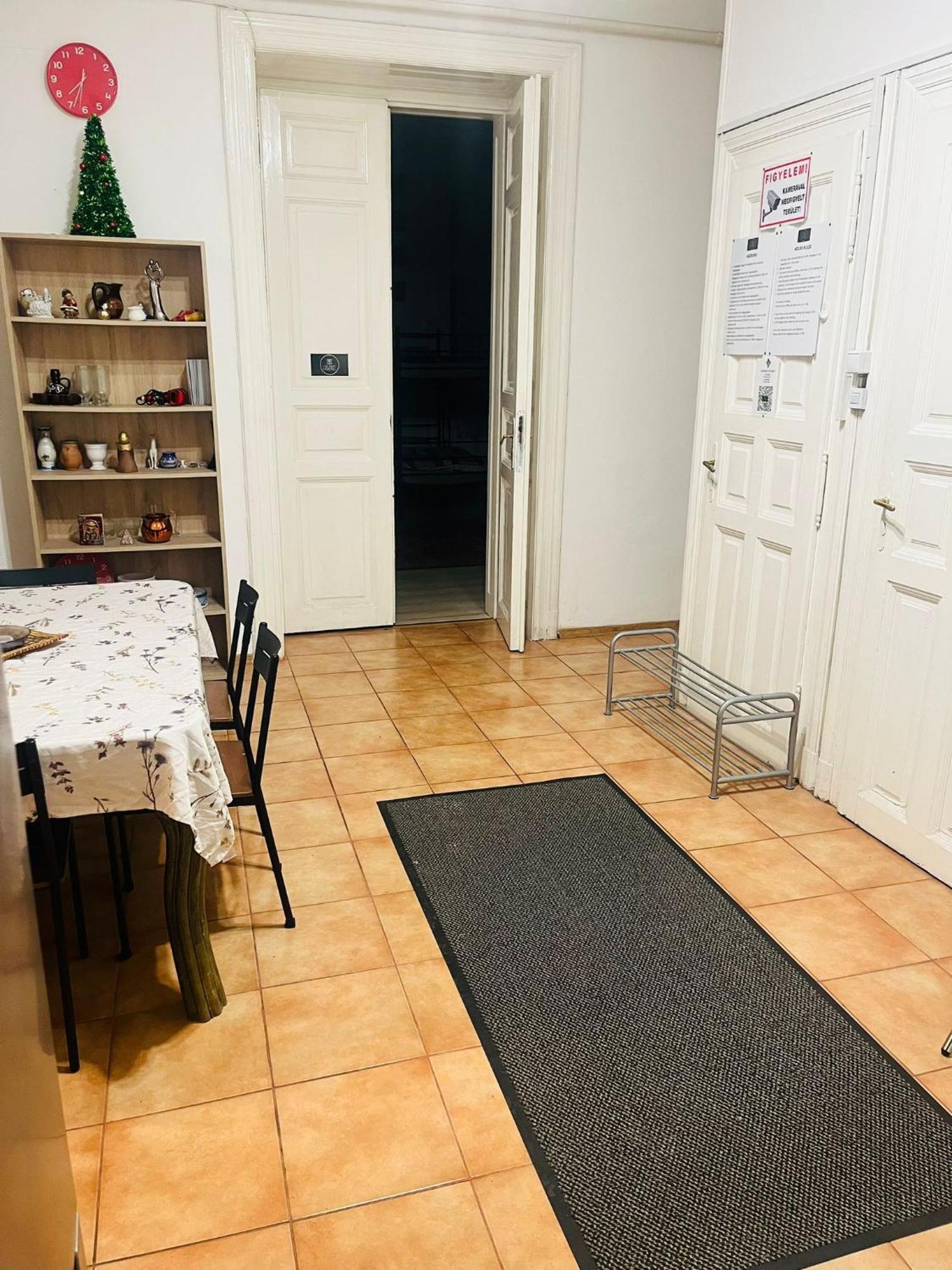 Bobr Krw Stay Boedapest Buitenkant foto